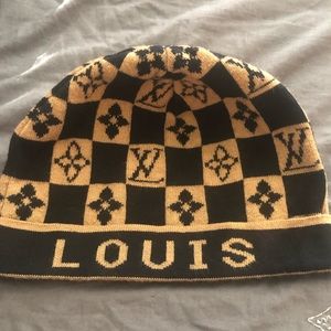 LOUIS VUITTON BEANIE